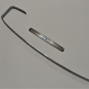 Listwy boczne błotnika, aluminiowe, Velorex 561