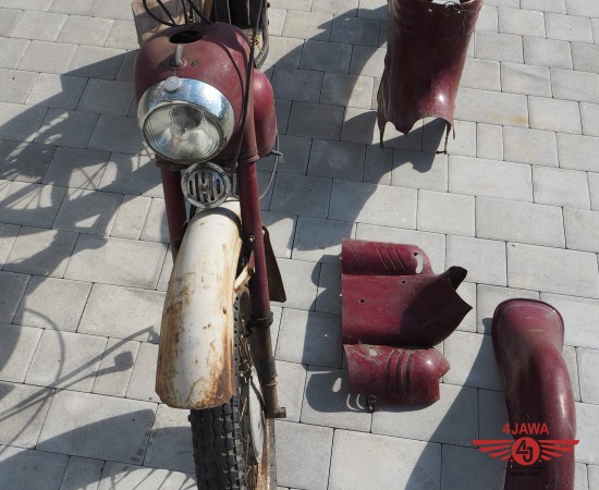 J555 bez motoru (8).JPG