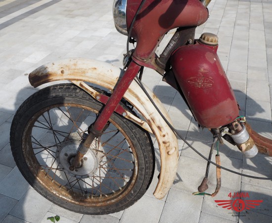 J555 bez motoru (6).JPG