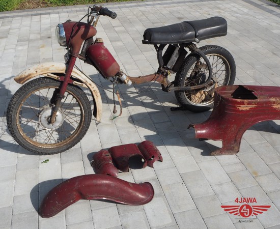 J555 bez motoru (2).JPG