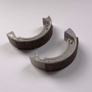 Szczęki hamulcowe, 2 sztuki, oryginał, Jawa Babetta