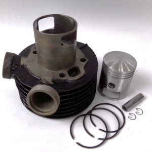 Cylinder + tłok 66,75/15, oryginał, po renowacji, Jawa 250 Perak/Kyvacka