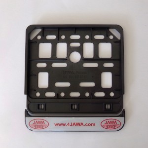 Ramka-motorower pod tablicę rejestracyjną, z nadrukiem 4JAWA i logo JAWA, z połyskiem