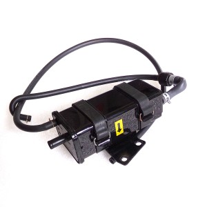 Uhlíkový filtr s držákem a hadicemi, Jawa 300 CL